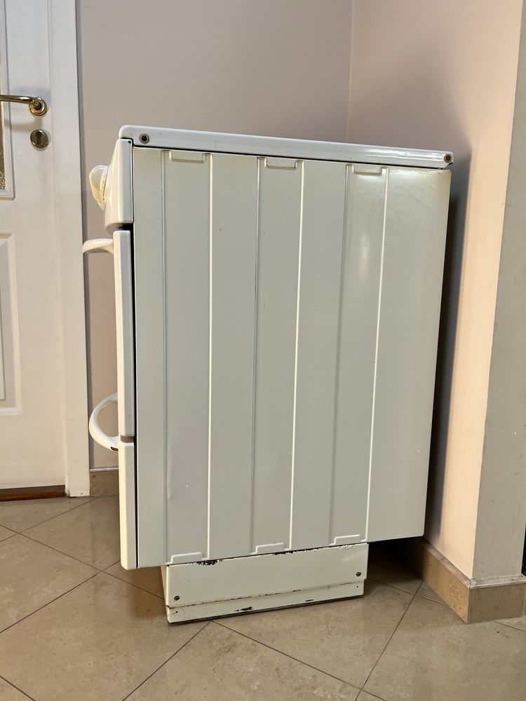 Електроплита Electrolux