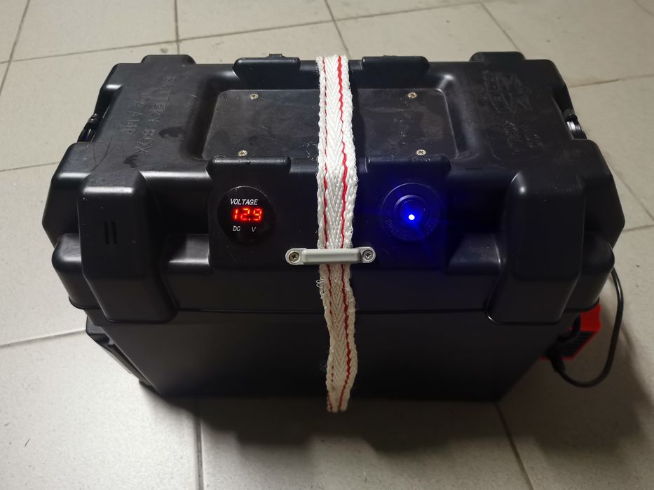 Powerbox (bateria auxiliar)