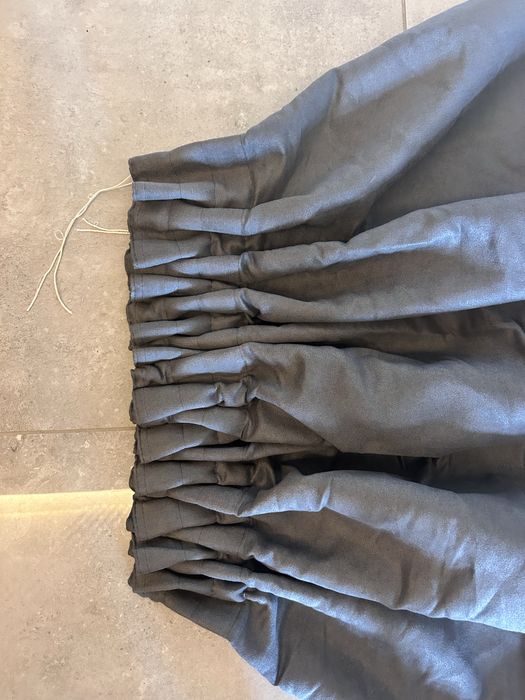 Grube zaciemniające szare zasłony szyte na zamówienie