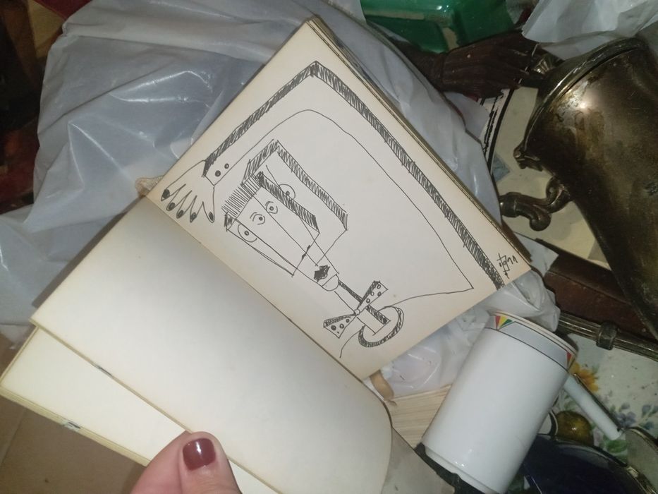 Desenho s do Fernando Jorge com defeito. A capa e bloco