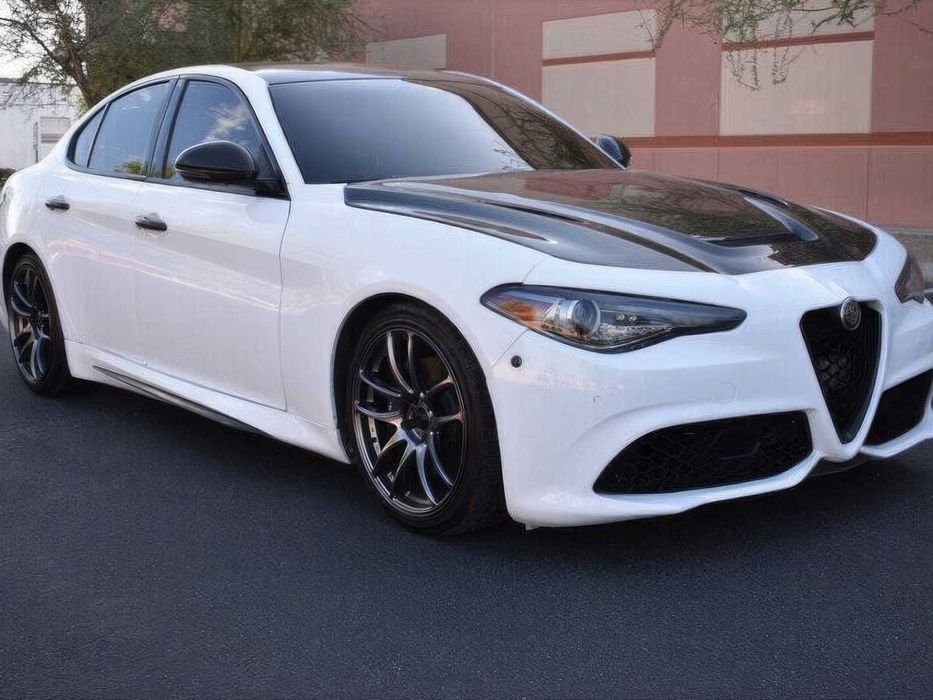 Alfa Romeo Giulia Ti Sport      2019