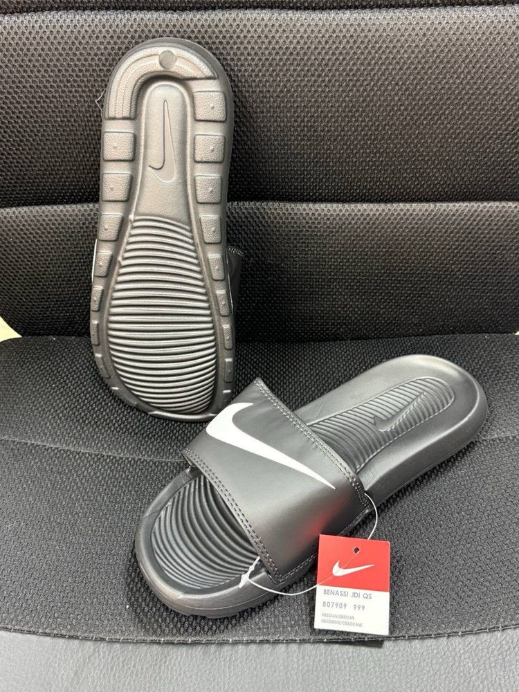 klapki nike czarne