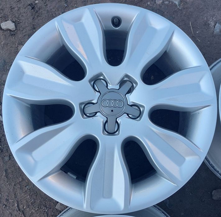 5 100 R16 Audi A3 VW Golf Scoda