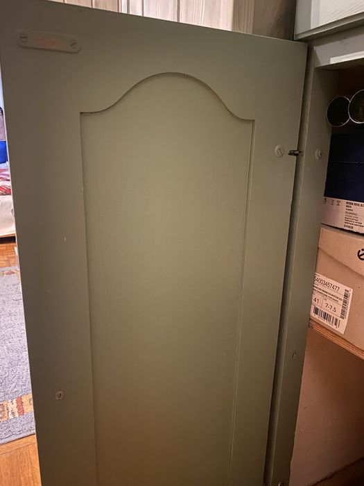 Drzwi drewniane do szafy, cztery sztuki.