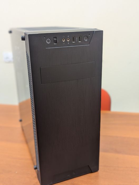 PC Ryzen 5 RTX Super 8Gb 16GB RAM Windows 10 Zasilacz Gold Gaming