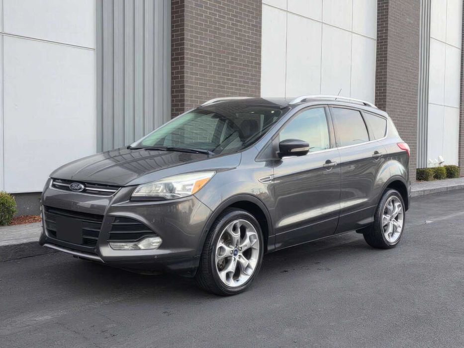 Ford Escape Titanium      2015