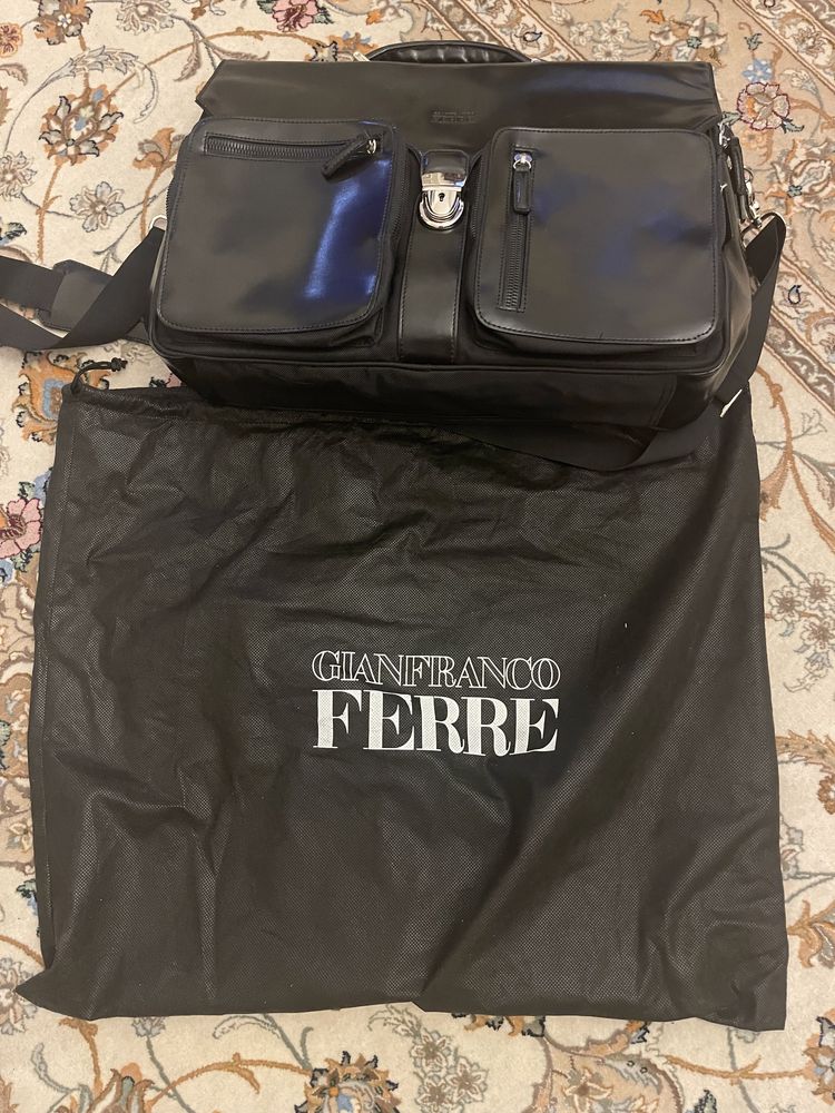 Сумка FERRE  новая