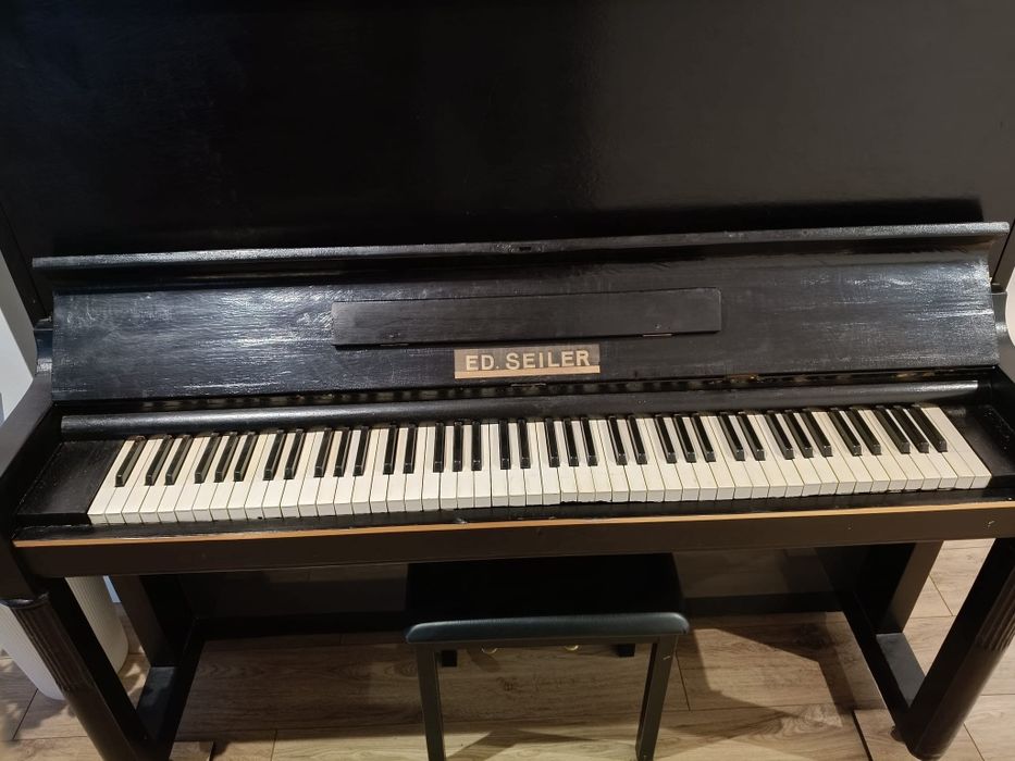 Piękne klasyczne pianino E.D. Seiler