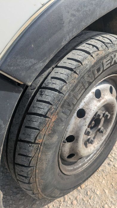 Renault Master 2.5 D, Cab. Dupla, 7 lugares