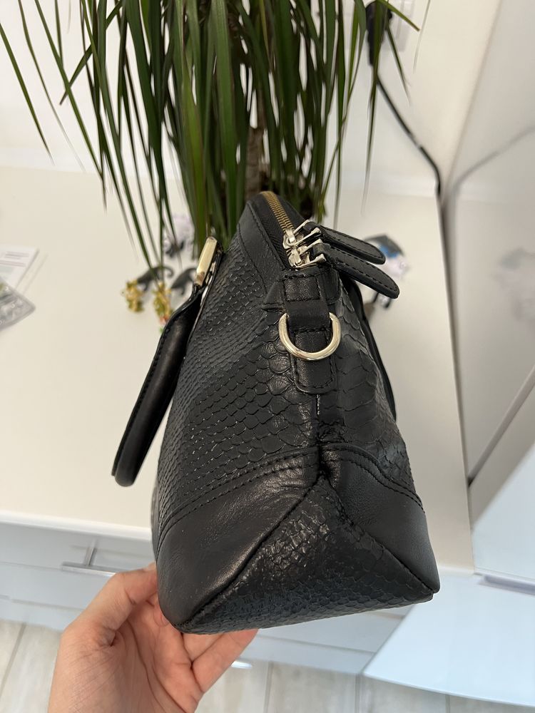 Шкіряна сумка Gucci Snake Style