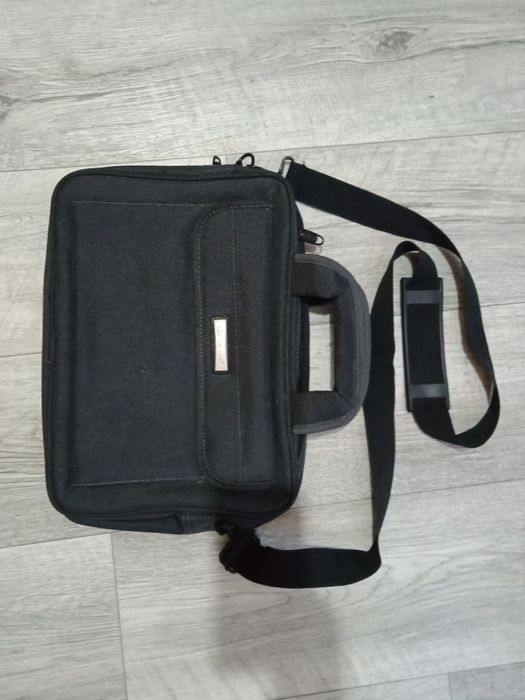 Сумка для ноутбука, документов.