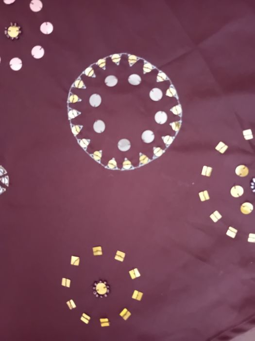 Saia direita, tamanho 42.