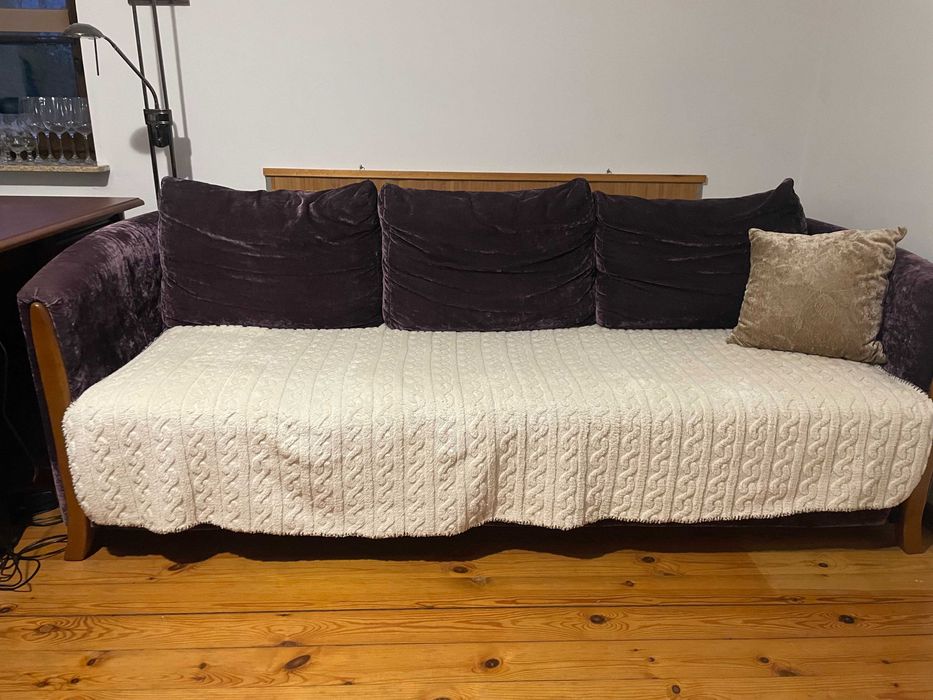 Zadbana Kanapa Rozkładana 150*200cm