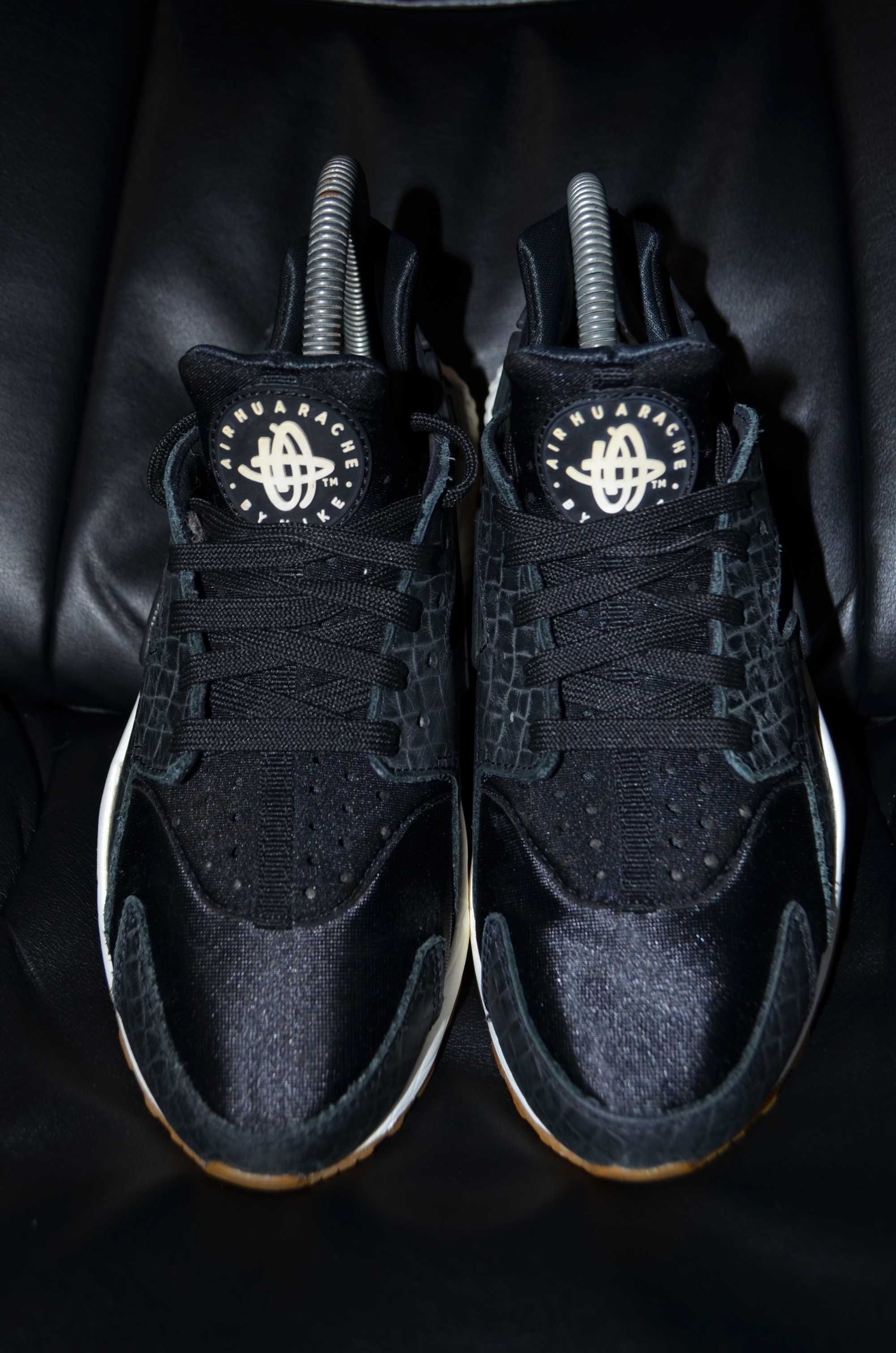 Кроссовки Nike Women Air Huarache Black Shoes Sneakers Size 38