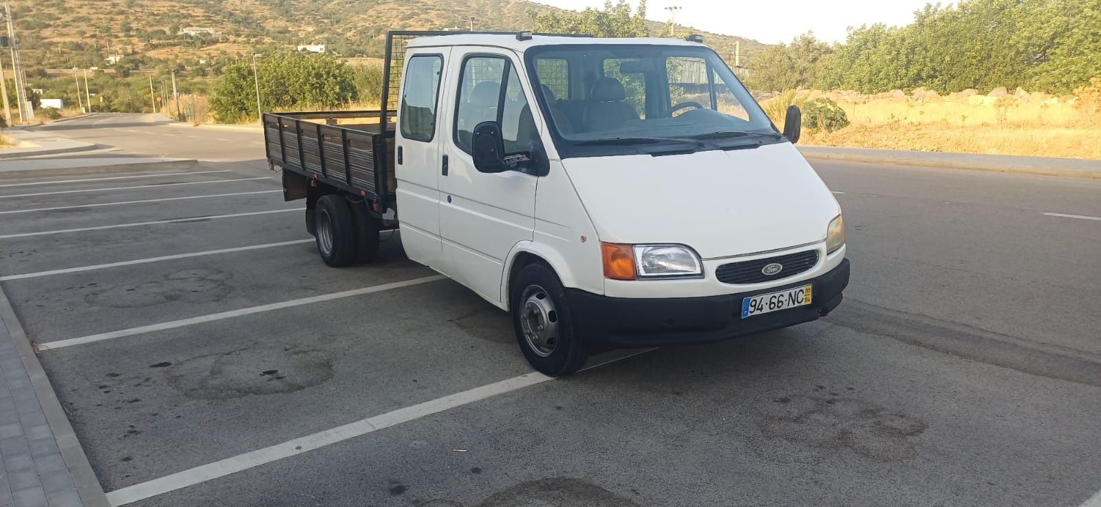Ford Trasint Caixa aberta 6 lugares