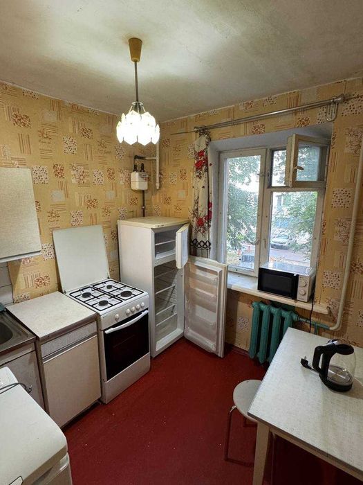 Продам квартиру 2-к Проспект Науки(Гагаріна) Підстанція ПОСТАНОВА