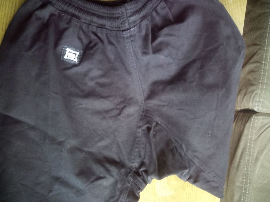 Kimono i spodnie do walk wręcz