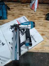 Степлер пневматичний makita AT 2550 A