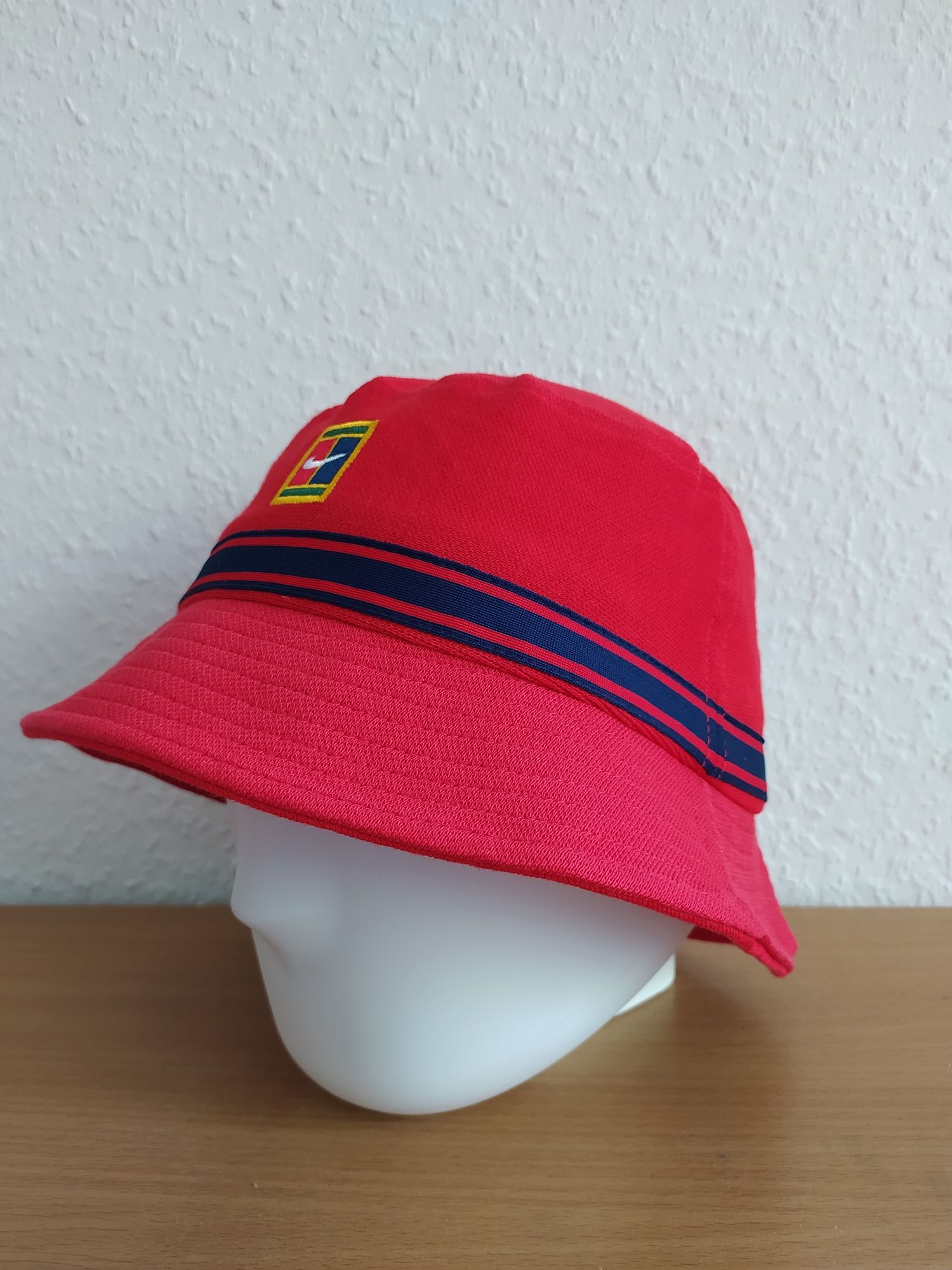 Теннисная кепка панама Nike Heritage Bucket новая оригинал