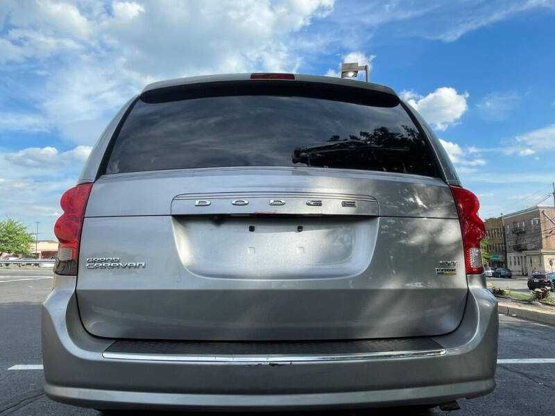 2017 Dodge Caravan