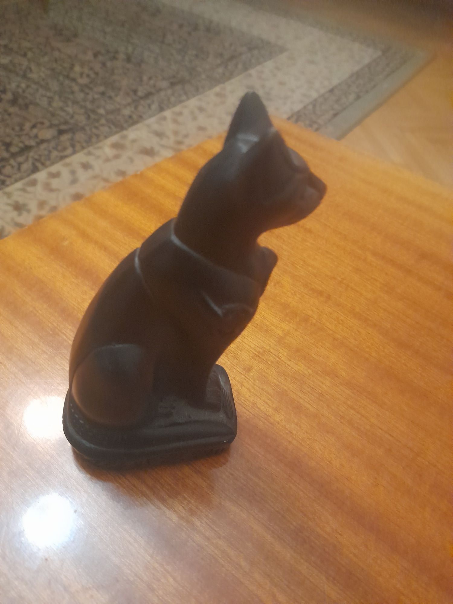 Figurka egipska czarna kot