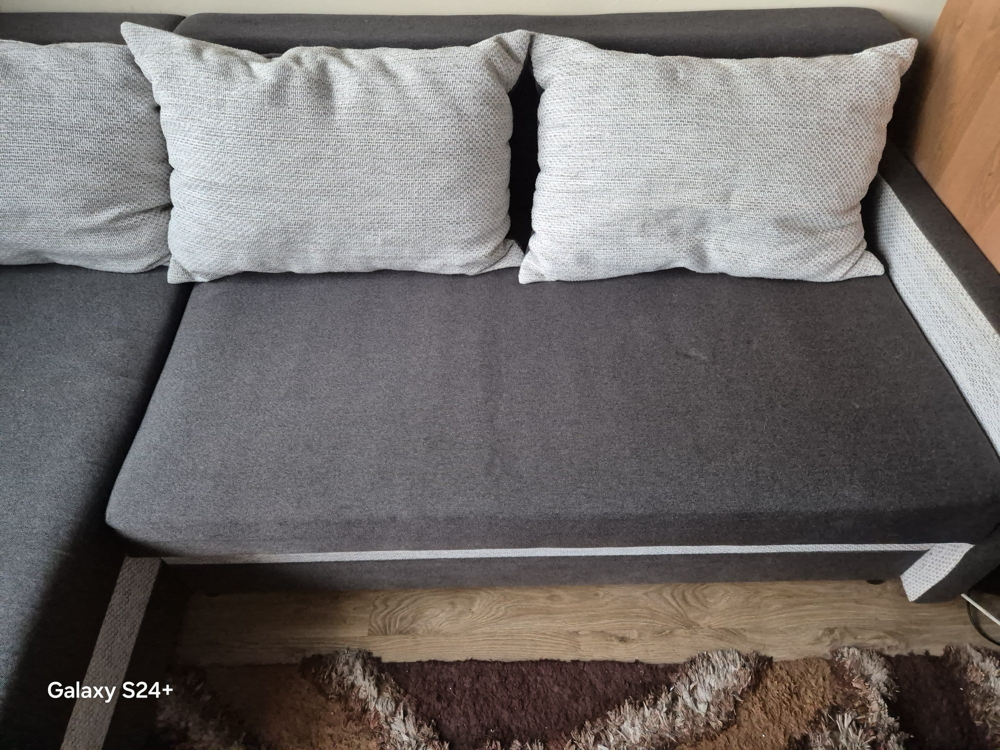 Narożnik- sofa rozkładana- sprzedam