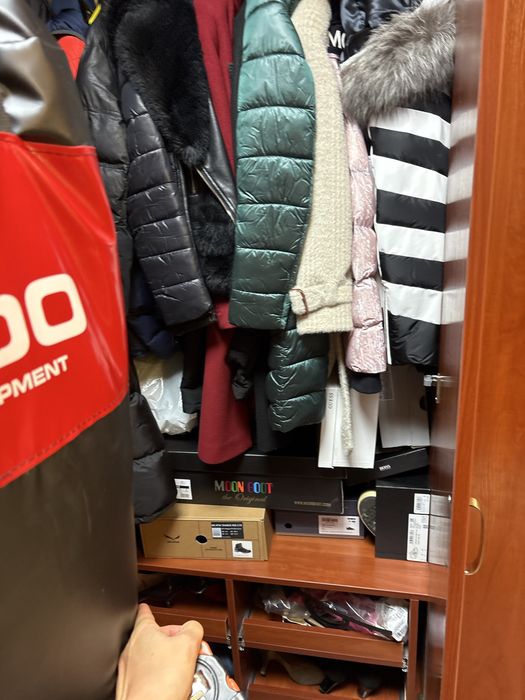 Oddam 2 Szafy 1 na buty 1 na kurtki i buty nie zniszczone