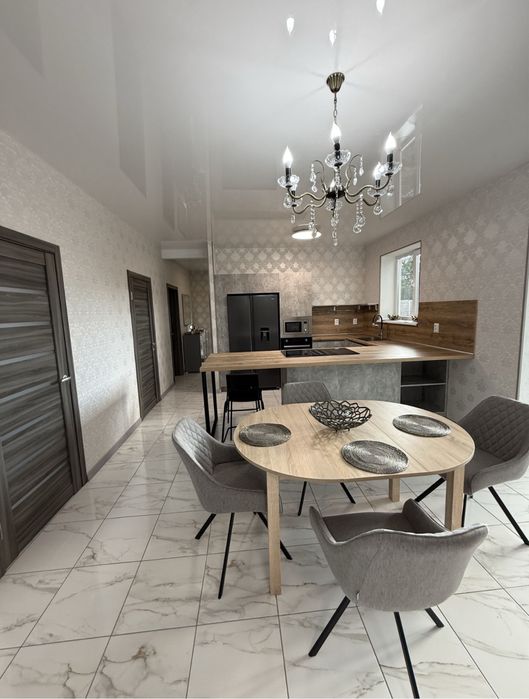 Продам новый дом в Подгородном