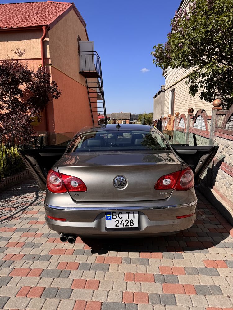 Продаж Volkswagen CC / Passat CC