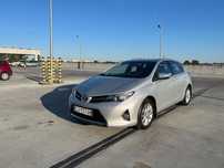 Toyota Auris Toyota Auris 1.6 Premium Comfort, od nowości w rodzinie
