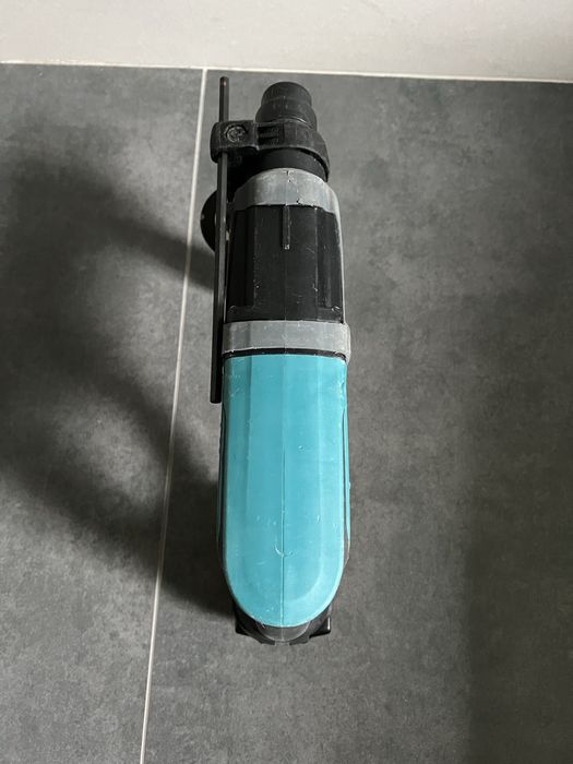 Акум.перфоратор Makita DHR 202+АКБ 5.0Ah