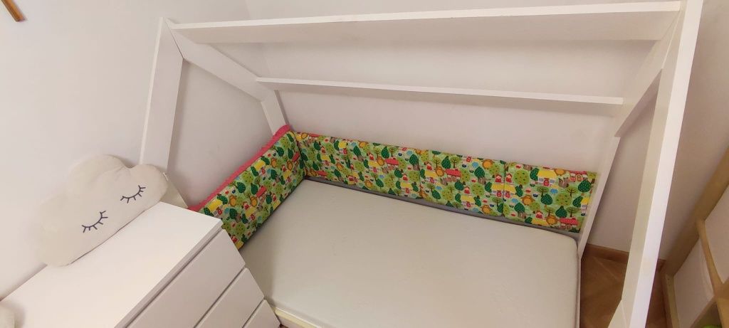 Łóżko domek z materacem Hevea 80x160