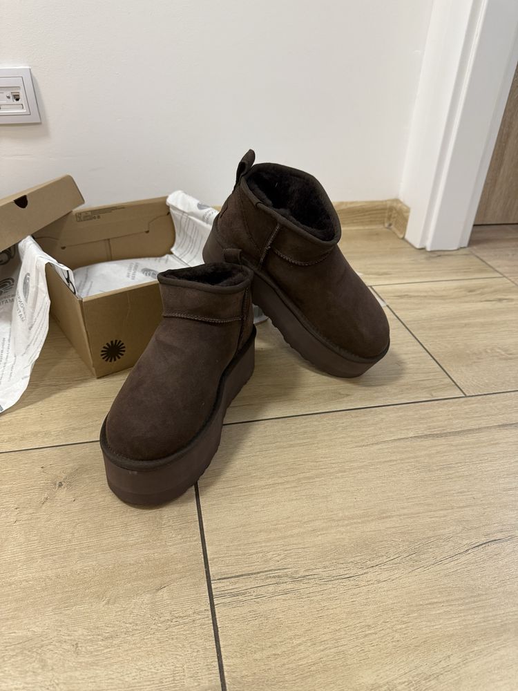 UGG Mini Burnt Cedar Chocolate Platform Platforma Śmiegowce