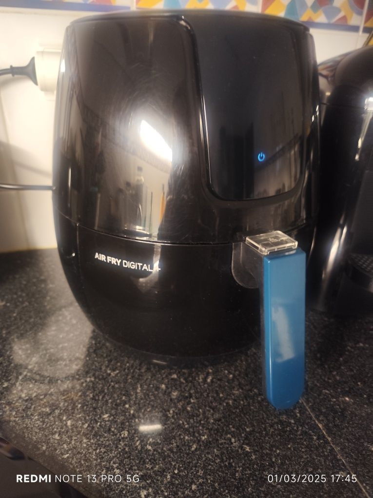 Vende-se Air Frier 3,5 lt