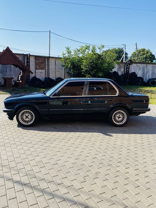 Продам BMW e30 m50b25