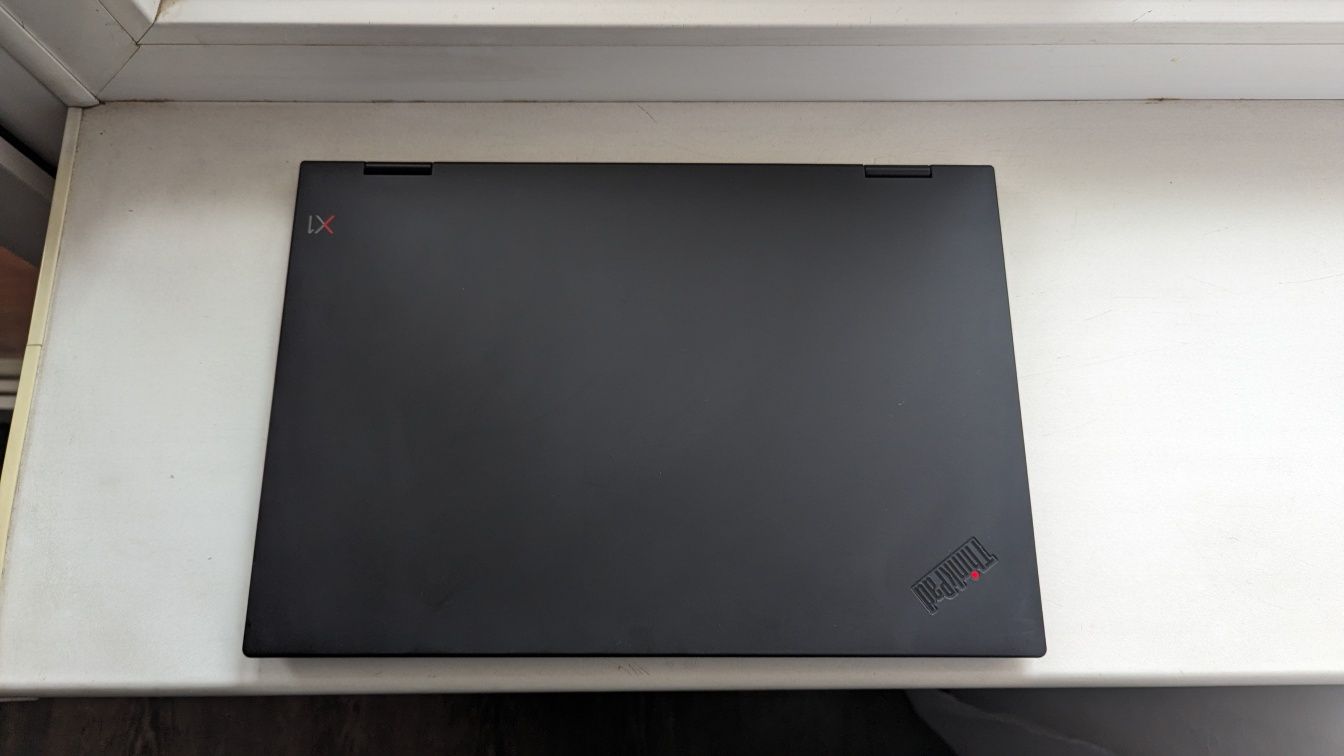 Lenovo ThinkPad X1 Carbon Yoga 3th Gen i5-8250U 8/256Gb NVMe