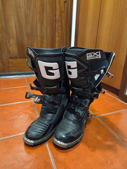 Honda CRF 300L 2022 + Botas Gaerne GX1 + Conjunto pneus IRC Trails GP