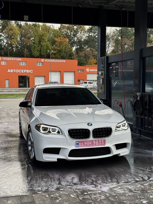 BMW F10 535xi: 2014, м-лук, full led