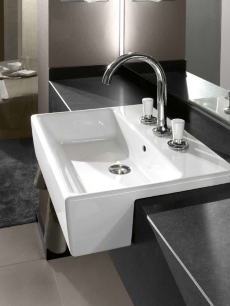 Раковина Villeroy & Boch напіввбудованв