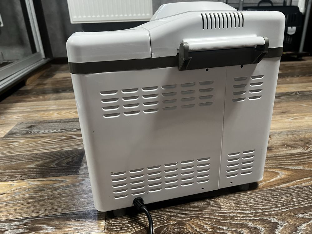 Хлебопечка LG HB-202CE