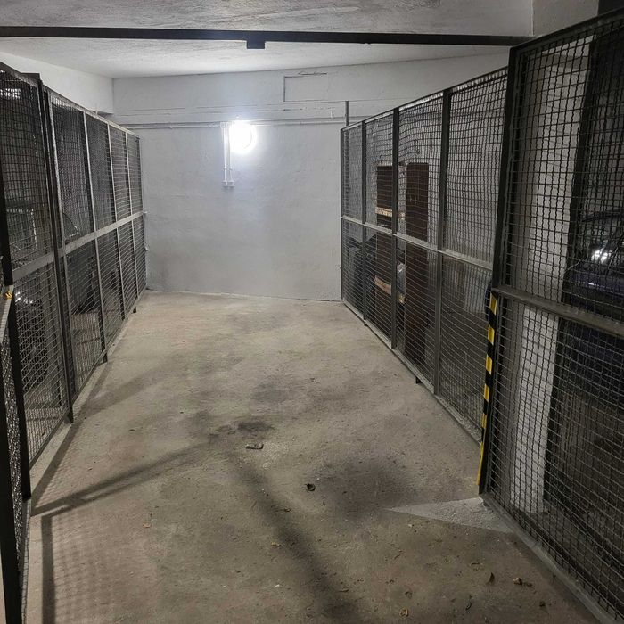 Garaż Wróblewskiego Łódź Karolew/Retkinia