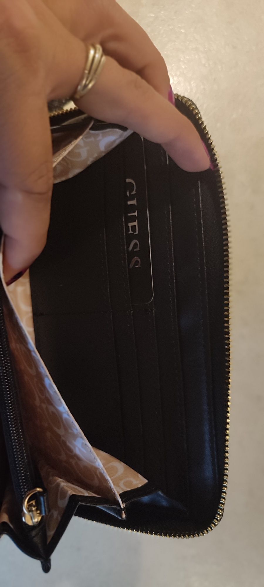 Portfel damski guess