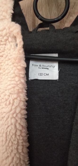 Жилетка на девочку розовая,мех тедди