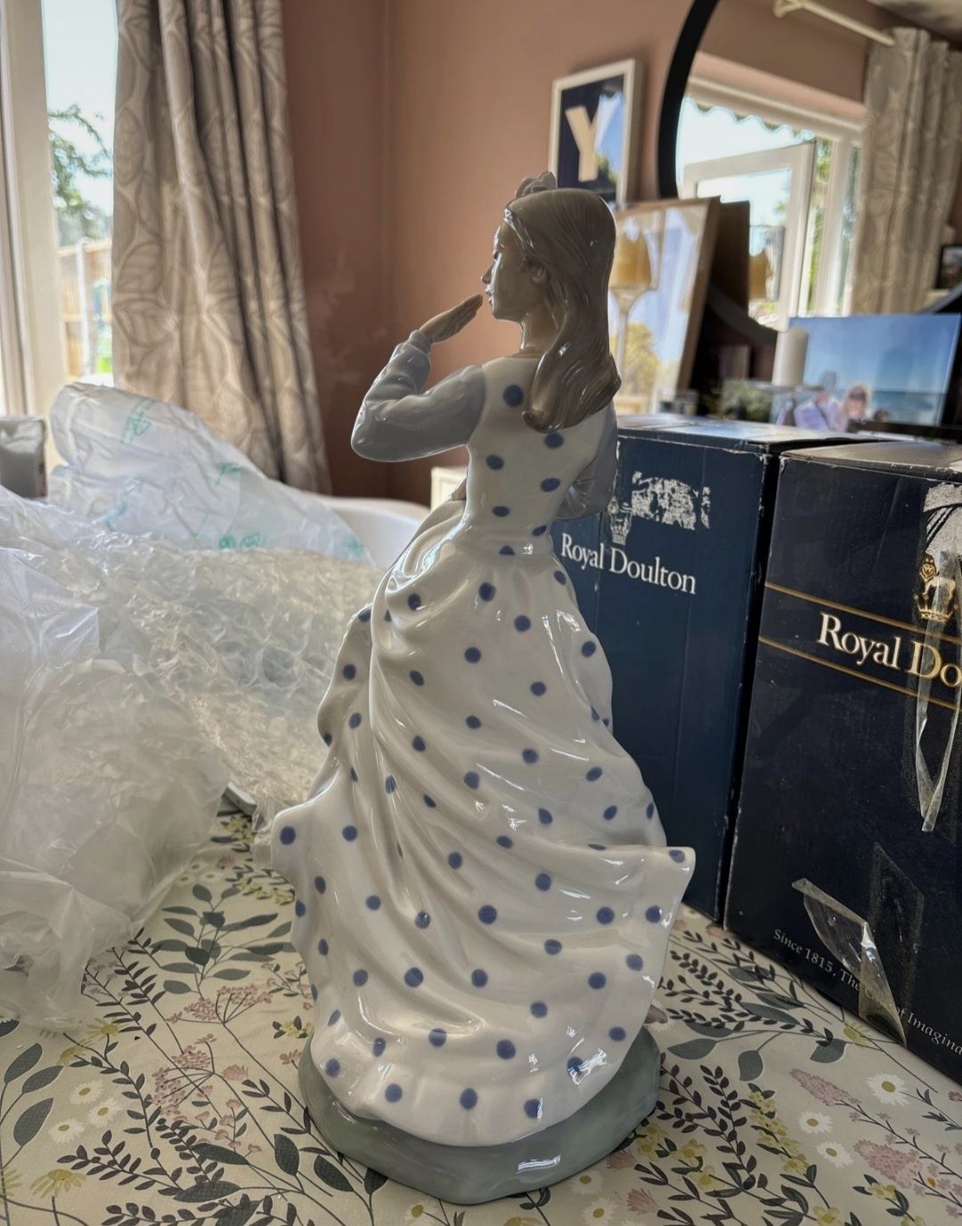 NAO Tancerka flamenco