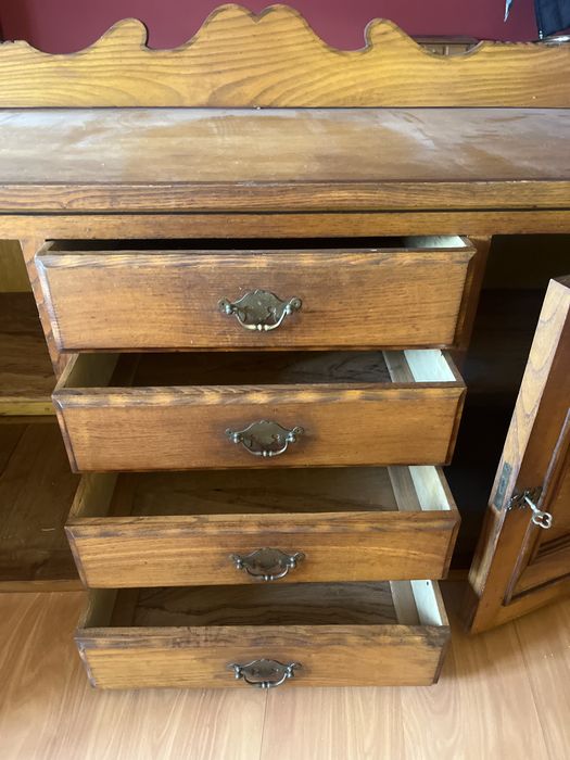 Movel / aparador madeira maçiça