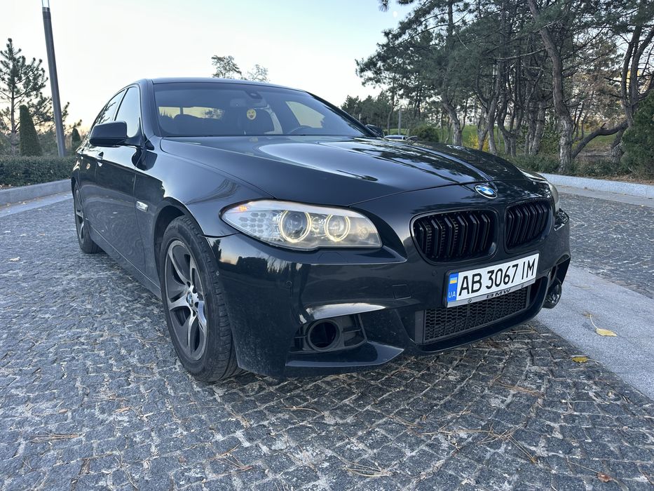 Продам БМВ Ф10 535 гибрид В хорошем состоянии