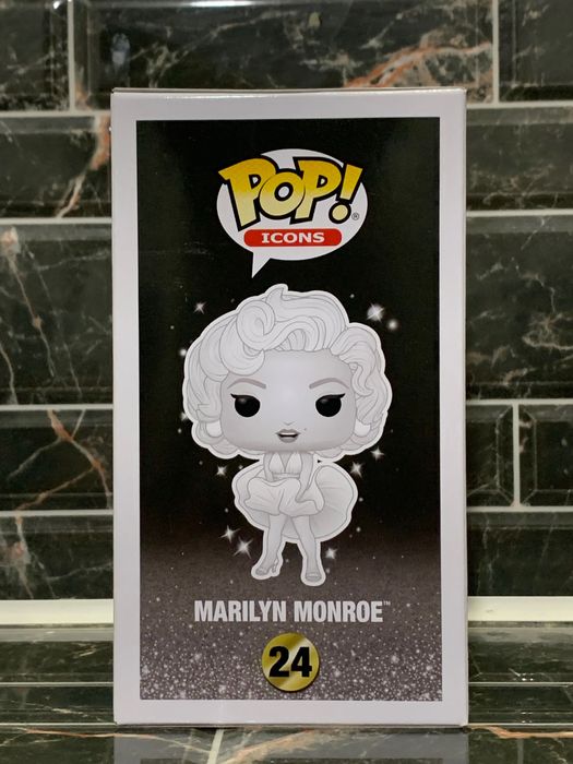 Funko Pop! Marilyn Monroe 24 Entertainment Earth Exclusive