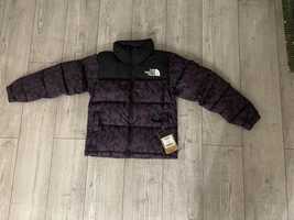 The North Face Nuptse 700 Purple Leopard Print rozmiar L