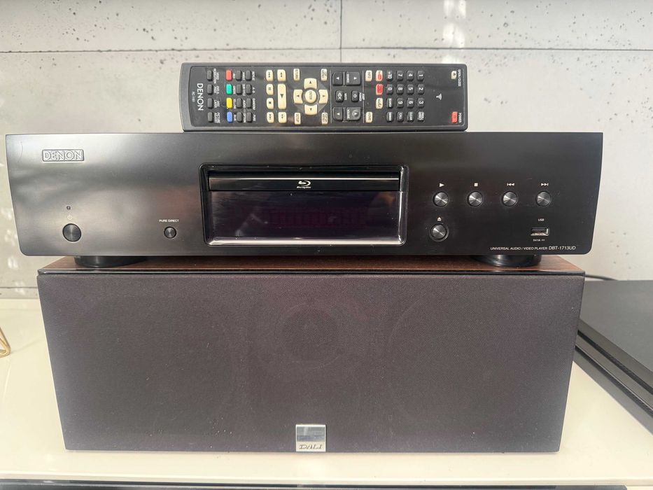 Odtwarzacz Denon DBT 1713UD blu ray