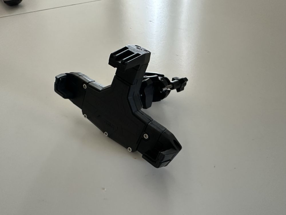 Suporte telemóvel para mota Givi S920L SMART CLIP